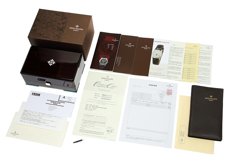 パテックフィリップ - アニュアルカレンダー | PATEK PHILIPPE | 5396G-001 | WG シルバー文字盤 自動巻き レザー | レストア | 中古