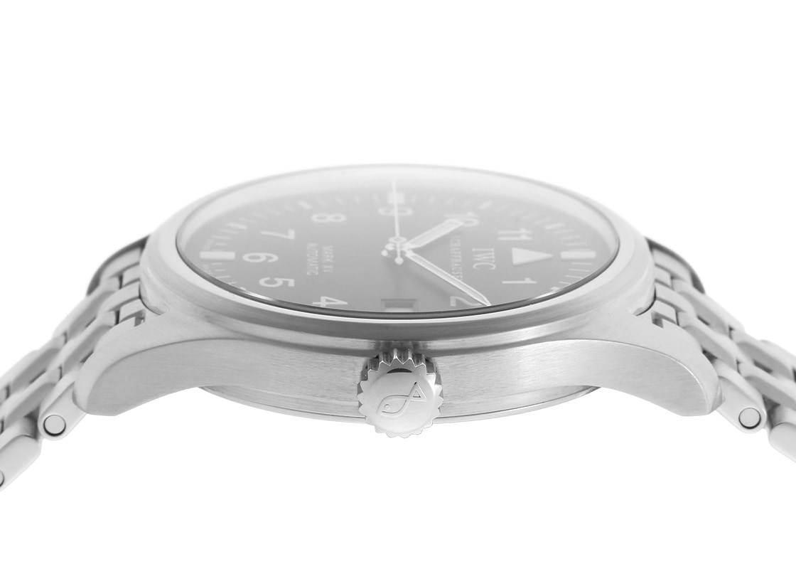 IWC - パイロットウォッチ マークXV(マーク15) | INTERNATIONAL WATCH COMPANY | IW325301 | SS 黒文字盤 自動巻き ブレスレット | 中古
