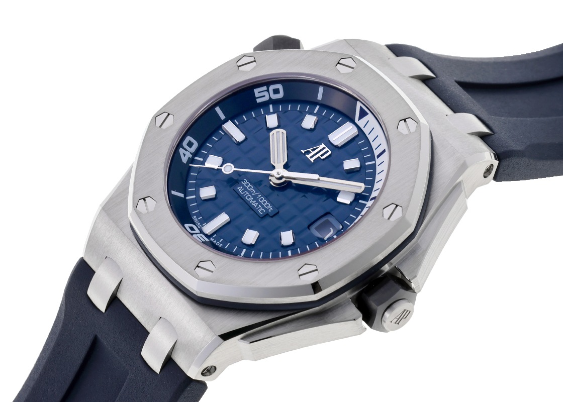 オーデマピゲ - ロイヤルオーク オフショアダイバー | AUDEMARS PIGUET | 15720ST.OO.A027CA.01 | SS ブルー文字盤 自動巻き ラバー | 中古