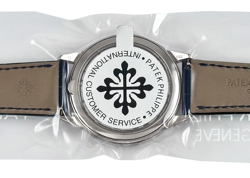 パテックフィリップ - アニュアルカレンダー レギュレーター | PATEK PHILIPPE | 5235G-001 | WG シルバー文字盤 自動巻き レザー | 中古