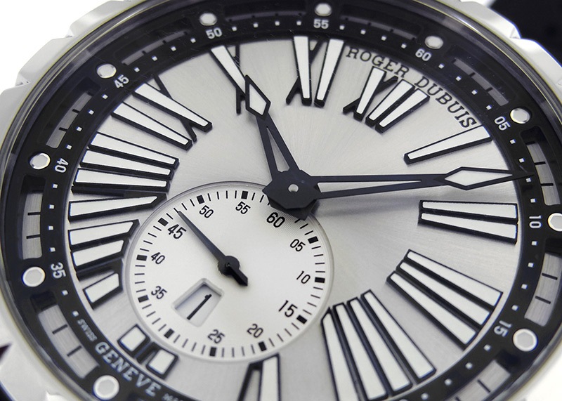 ロジェデュブイ - エクスカリバー45 オートマティック | ROGER DUBUIS | RDDBEX0714 | TI シルバー文字盤 自動巻き ラバー | 15本限定 | 中古 |