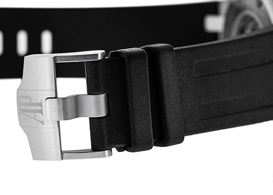 オーデマピゲ - ロイヤルオーク オフショア ダイバー | AUDEMARS PIGUET | 15710ST.OO.A002CA.01 | SS 黒文字盤 自動巻き ラバー | 中古 |