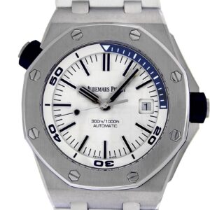 オーデマピゲ - ロイヤルオーク オフショア ダイバー | AUDEMARS PIGUET | 15710ST.OO.A010CA.01 | SS 白文字盤 自動巻き ラバー | ブティック限定 | 中古 |