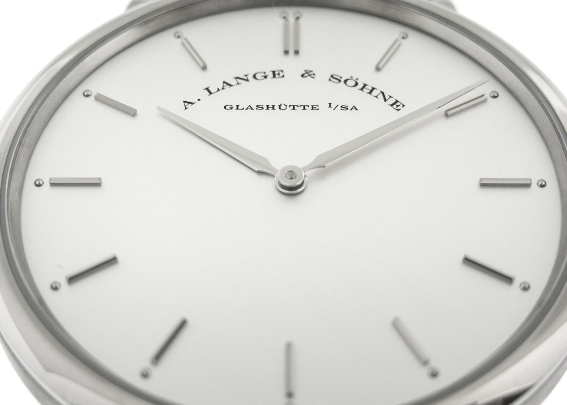 A.ランゲ&ゾーネ - サクソニア フラッハ | A.LANGE&SOHNE | 211.026(LS2113AJ) | WG シルバー文字盤 手巻き レザー | 中古 |