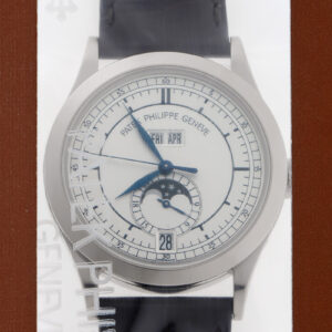 パテックフィリップ - アニュアルカレンダー | PATEK PHILIPPE | 5396G-001 | WG シルバー文字盤 自動巻き レザー | レストア | 中古