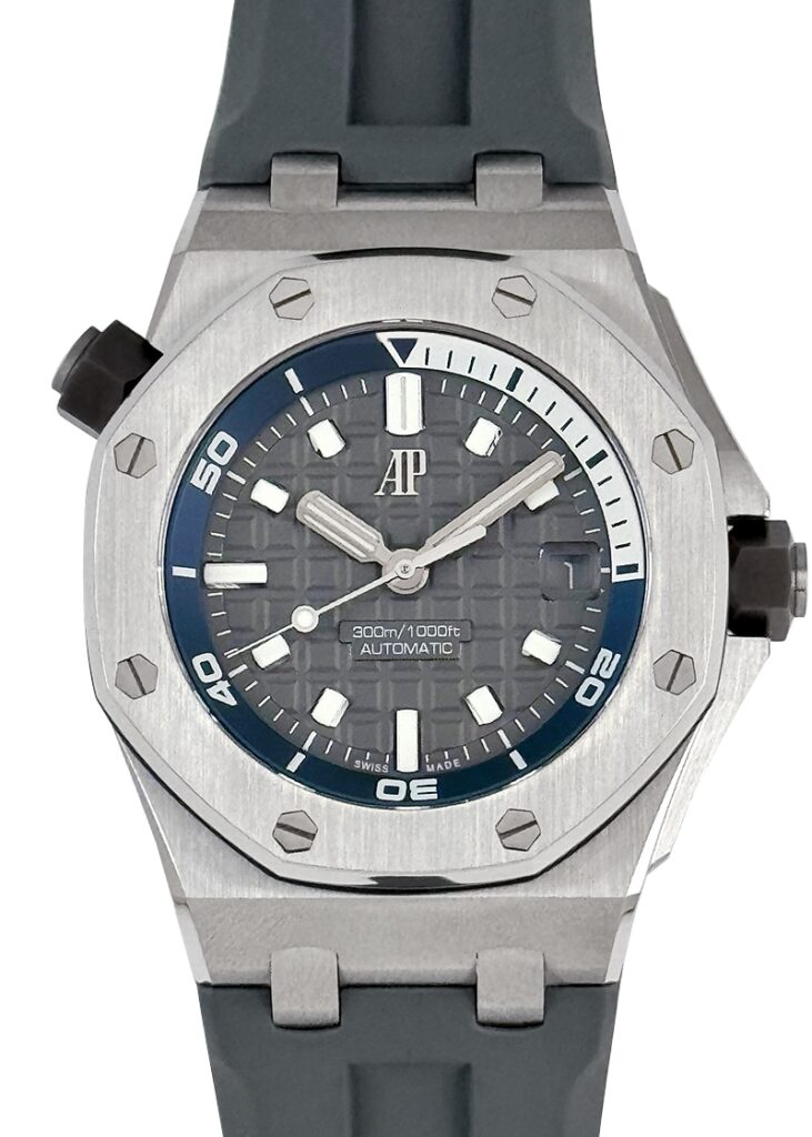 オーデマピゲ - ロイヤルオーク オフショアダイバー | AUDEMARS PIGUET | 15720ST.OO.A009CA.01 | SS グレー文字盤 自動巻き ラバー | 中古