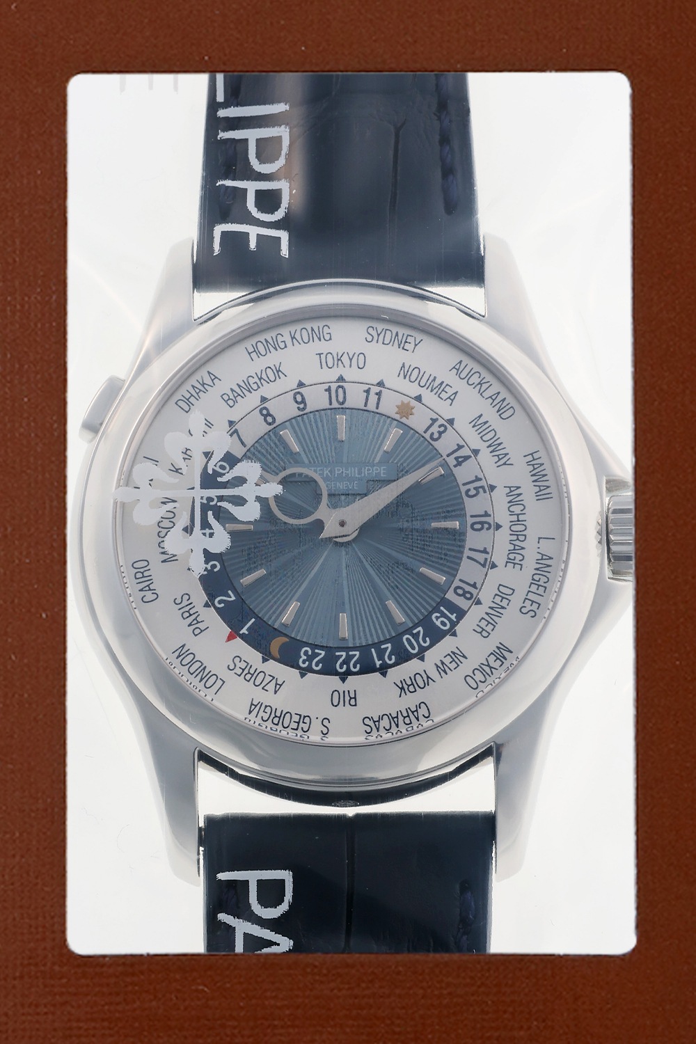 パテックフィリップ - ワールドタイム | PATEK PHILIPPE | 5130P-001 | PT ブルー文字盤 自動巻き レザー | 中古