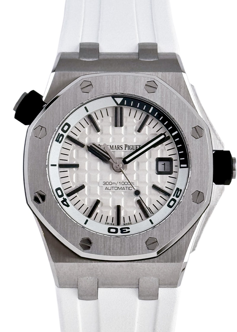 オーデマピゲ - ロイヤルオーク オフショアダイバー | AUDEMARS PIGUET | 15710ST.OO.A002CA.02 | SS 白文字盤 自動巻き ラバー | 委託品 | 中古