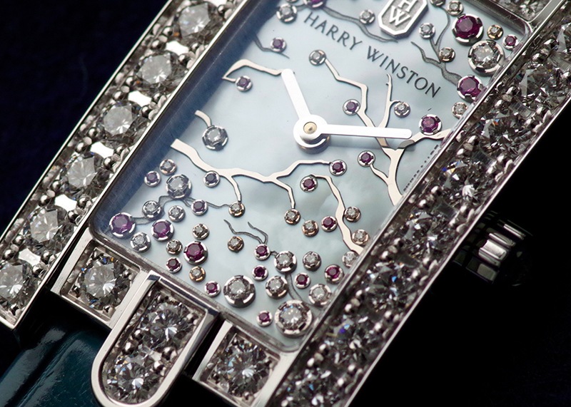 ハリーウィンストン - レディース アヴェニュー クラシック チェリーブロッサム | HARRY WINSTON | AVEQHM21WW286 | WG シェル文字盤 クォーツ レザー |