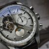 ゼニス - クロノマスター エルプリメロ オープン ムーン＆サンフェイズ | ZENITH | 03.2160.4047/01.C713 | SS シルバー文字盤 自動巻き レザー | 未使用品 |