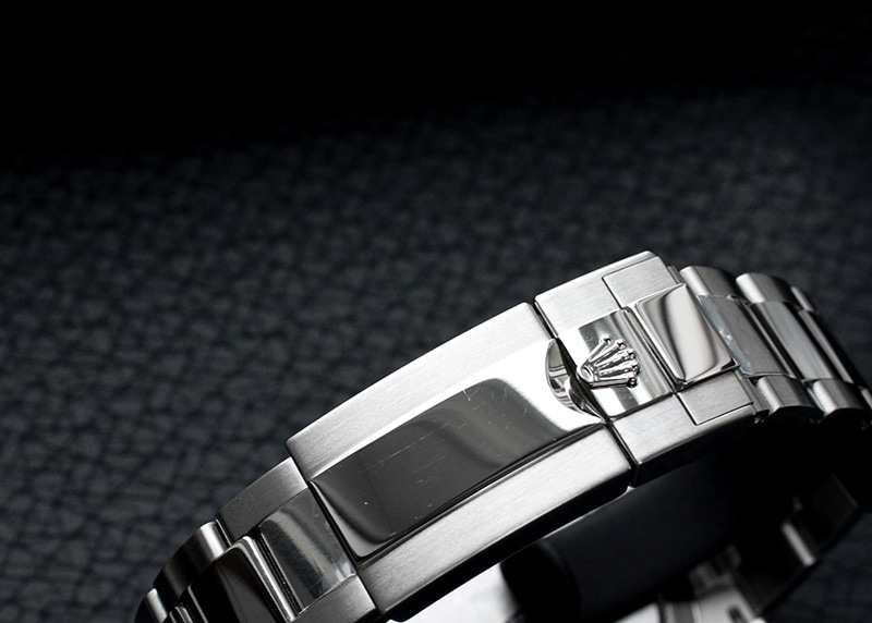 ロレックス - オイスター パーペチュアル コスモグラフ デイトナ | ROLEX | 116520 | SS 黒文字盤 自動巻き ブレスレット | 最終モデル 鏡面バックル | 中古 |