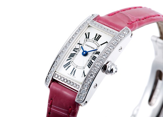 カルティエ - レディース タンクアメリカン ミニ ダイヤモンドベゼル | CARTIER | WB710015 | WG シルバー文字盤 クォーツ レザー