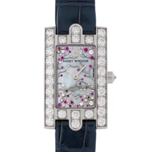 ハリーウィンストン - レディース アヴェニュー クラシック チェリーブロッサム | HARRY WINSTON | AVEQHM21WW286 | WG シェル文字盤 クォーツ レザー |