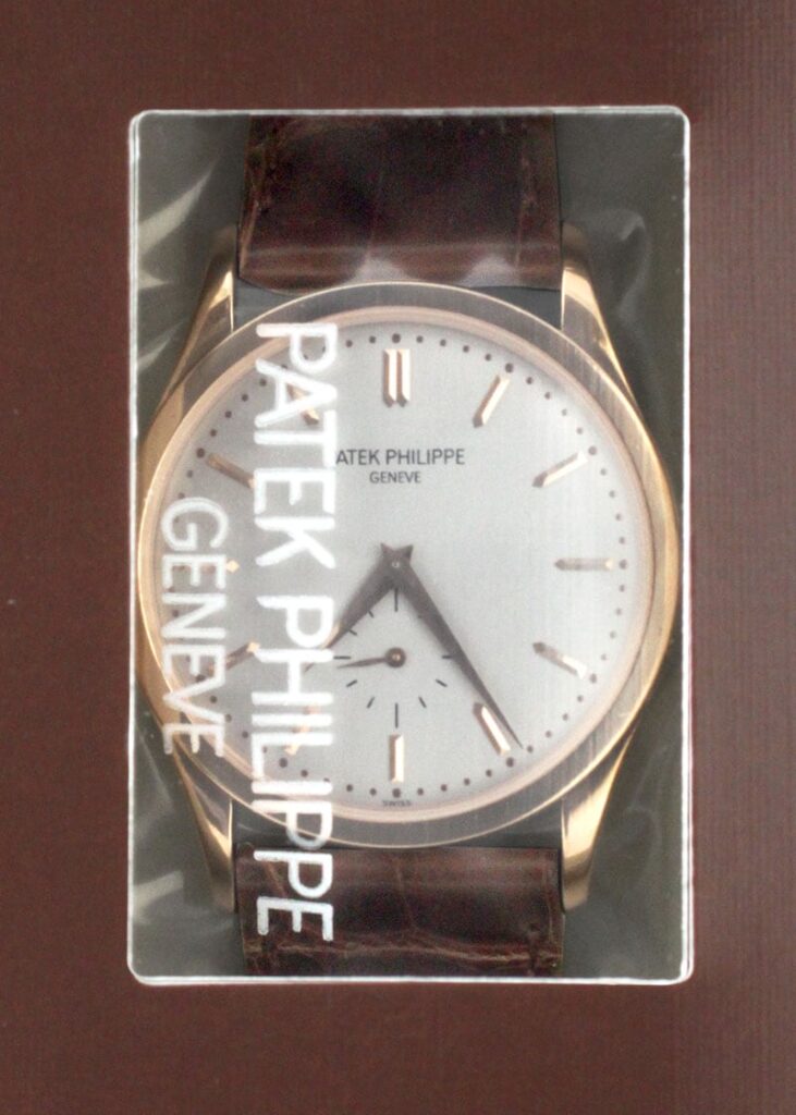 パテックフィリップ - カラトラバ | PATEK PHILIPPE | 5196R-001 | RG シルバー文字盤 手巻き レザー | レストア | 中古 |