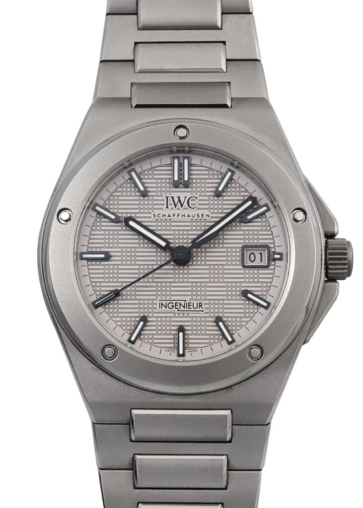 IWC - インヂュニア オートマティック 40 | INTERNATIONAL WATCH COMPANY | IW328904 | TI グレー文字盤 自動巻き ブレスレット | 委託品 | 中古