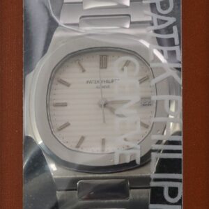 パテックフィリップ - ノーチラス | PATEK PHILIPPE | 3900/001 | SS 白文字盤 クオーツ ブレスレット | レストア | 中古 |