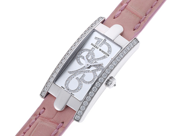 ハリーウィンストン - アヴェニューC ミニ 12・3・6・9ダイヤモンド | HARRY WINSTON | AVCQHM16WW041 | WG シルバー文字盤 クォーツ レザー | 中古 |