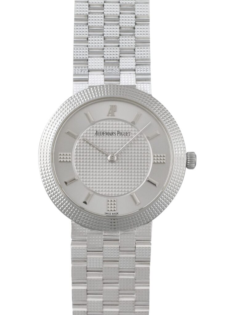 オーデマピゲ - クル ド パリ | AUDEMARS PIGUET | 15026BC.GG.1117BC.02 | WG シルバー文字盤 手巻き ブレスレット | 中古