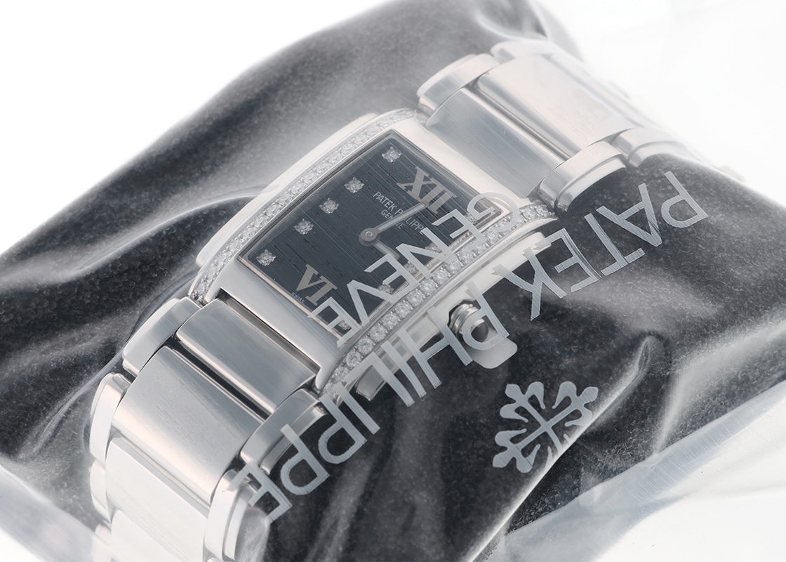 パテックフィリップ - Twenty-4 | PATEK PHILIPPE | 4910/10A-001 | SS 黒文字盤 クォーツ ブレスレット | 中古