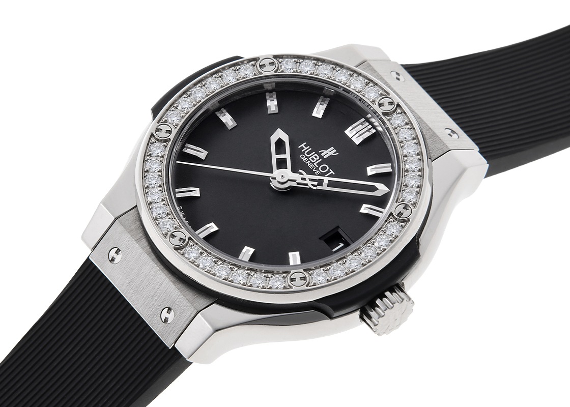 ウブロ - クラシックフュージョン ベゼルダイヤ | HUBLOT | 581.NX.1170.RX.1104 | TI 黒文字盤 クォーツ ラバー | 中古