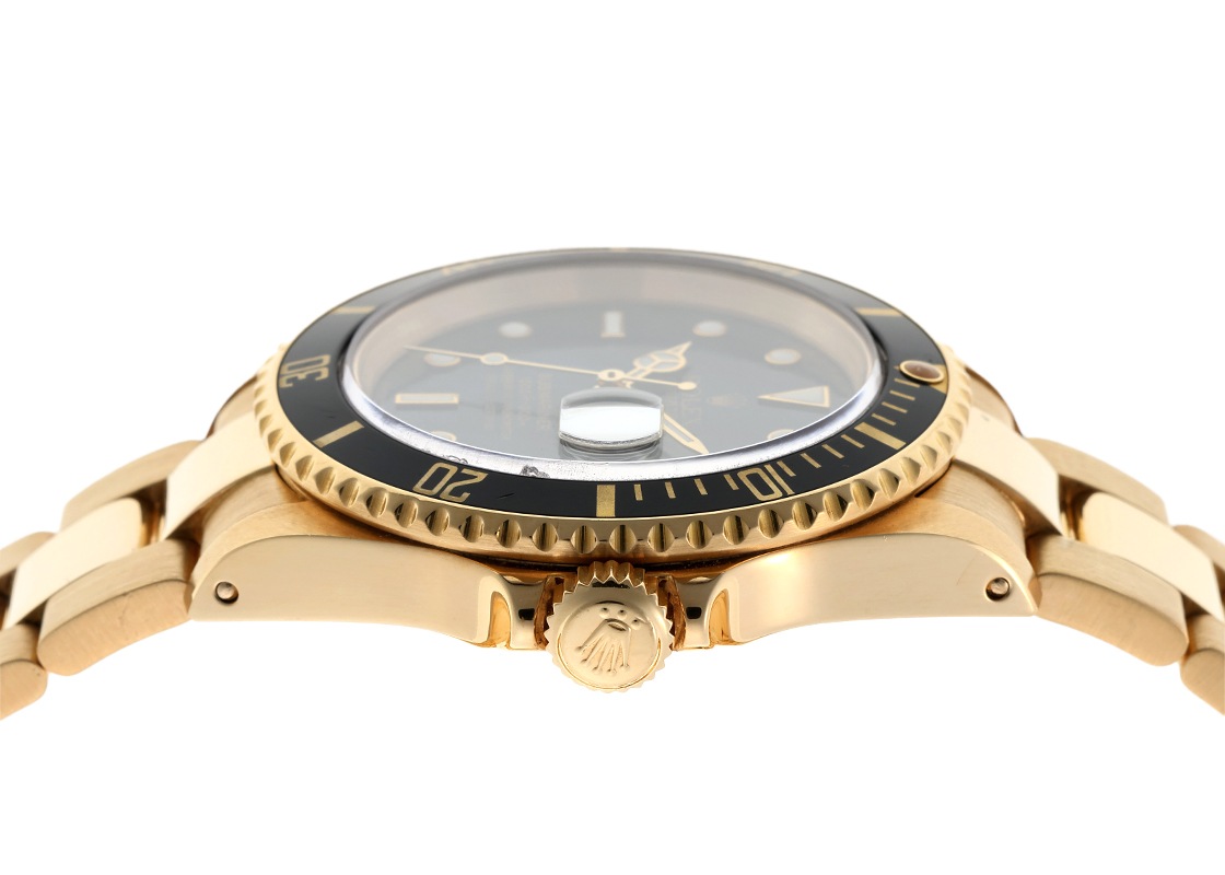 ロレックス - オイスターパーペチュアル サブマリーナー デイト | ROLEX | 16618 | YG 黒文字盤 自動巻き ブレスレット | 中古