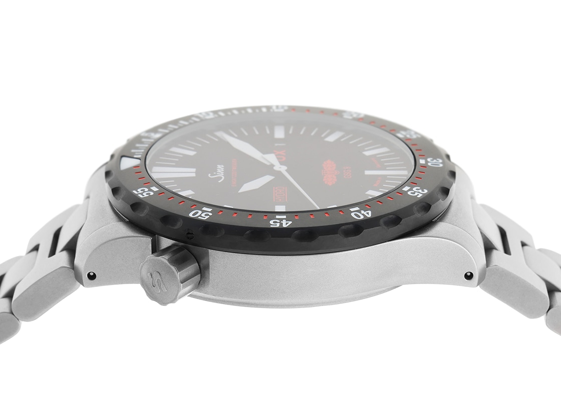 ジン - UX.GSG9 | SINN | UX.GSG9.SDR 3M | SS 黒文字盤 クォーツ ブレスレット | 未使用品