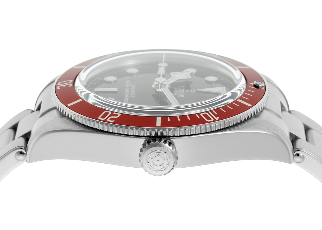 チューダー - ブラックベイ 58 | TUDOR | M7939A1A0RU-0002 | SS レッド文字盤 自動巻き ブレスレット | 中古