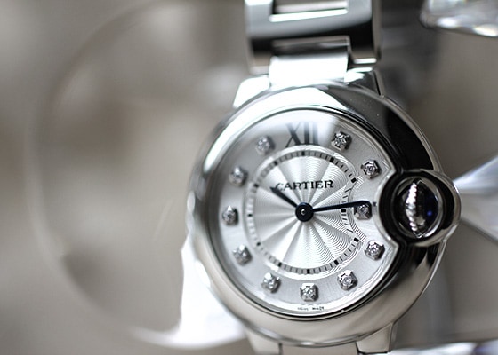 カルティエ - レディース バロンブルー | CARTIER | WE902073 | SM SS シルバー文字盤/11Pダイヤモンド クォーツ ブレスレット