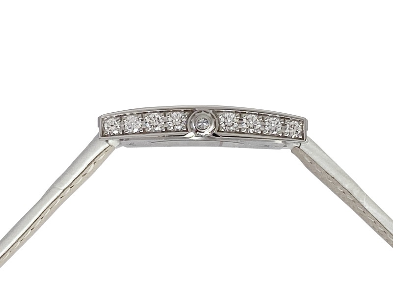 ハリーウィンストン - アヴェニュー クラシック オーロラ | HARRY WINSTON | AVEQHM21WW231 | WG シェル文字盤 クォーツ レザー | 中古 |
