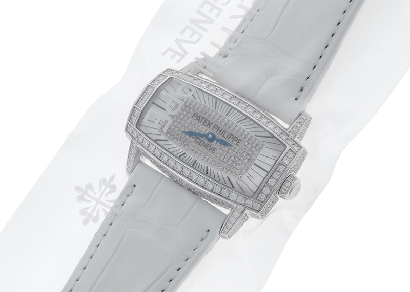 パテックフィリップ - ゴンドーロ ジェンマ ケースダイヤ | PATEK PHILIPPE | 4982G-001 | WG ホワイトシェル文字盤 クォーツ レザー | 中古