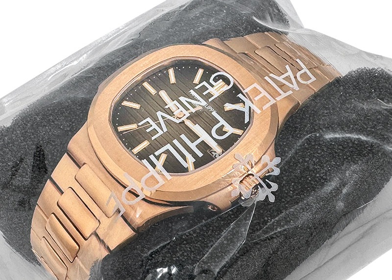 パテックフィリップ - ノーチラス | PATEK PHILIPPE | 5711/1R-001 | RG ブラウン文字盤 自動巻き ブレスレット | 中古