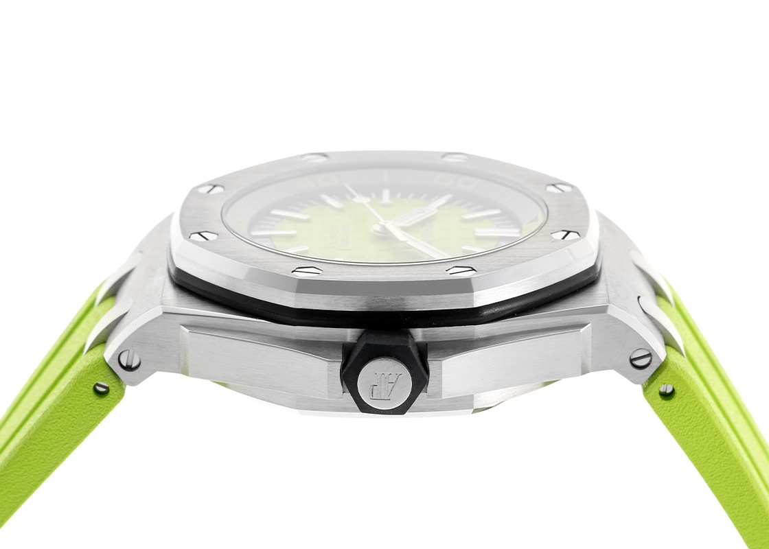 オーデマピゲ - ロイヤルオーク オフショアダイバー ブティック限定 | AUDEMARS PIGUET | 15710ST.OO.A038CA.01 | SS グリーン文字盤 自動巻き ラバー | 中古