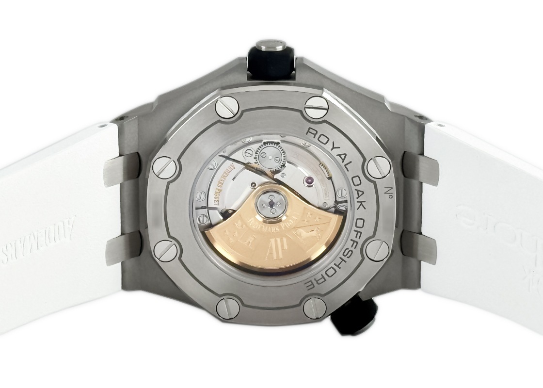 オーデマピゲ - ロイヤルオーク オフショアダイバー | AUDEMARS PIGUET | 15710ST.OO.A002CA.02 | SS 白文字盤 自動巻き ラバー | 委託品 | 中古