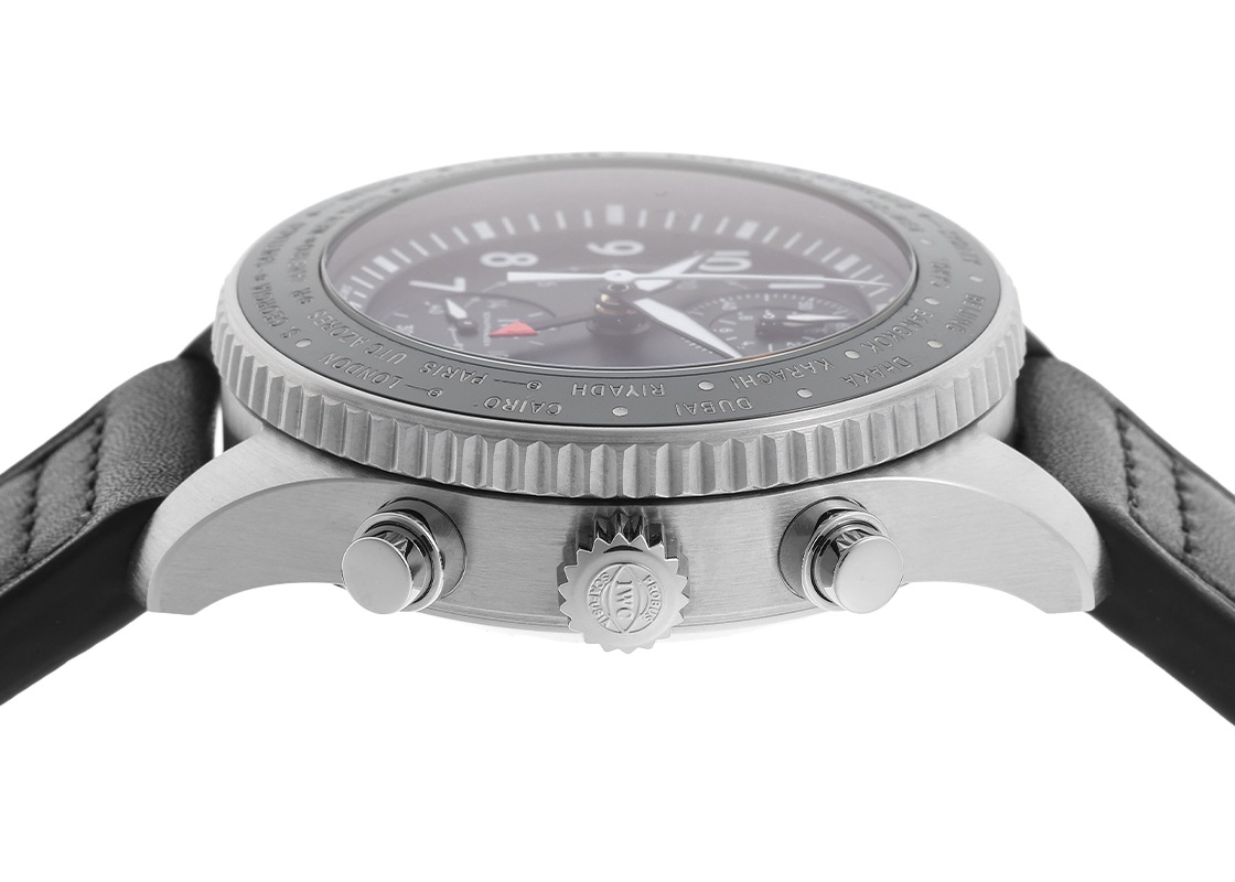 IWC - パイロットウォッチ タイムゾーナー クロノグラフ | INTERNATIONAL WATCH COMPANY | IW395001 | SS 黒文字盤 自動巻き レザー | 中古