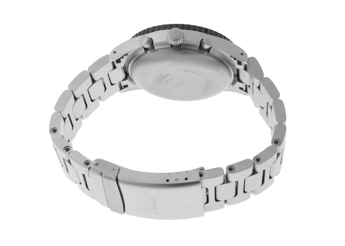 ジン - 156.1.E 世界限定300本 | SINN | 156.1.E | SS 黒文字盤 自動巻き ブレスレット | 未使用品