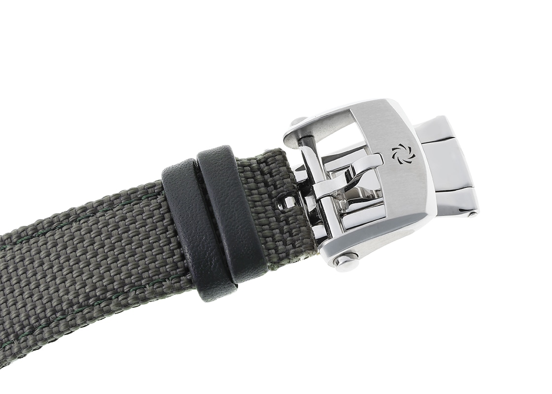 カール F. ブヘラ - マネロ フライバック グリーン | CARL F.BUCHERER | 00.10919.08.93.98 | SS グリーン文字盤 自動巻き ナイロン | 委託品 | 中古