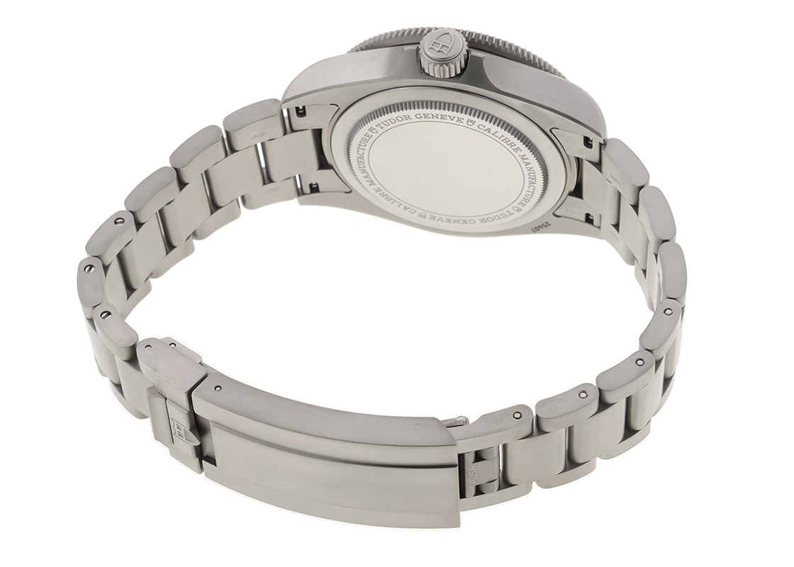 チューダー - ペラゴス 39 | TUDOR | M25407N-0001 | TI 黒文字盤 自動巻き ブレスレット | 中古