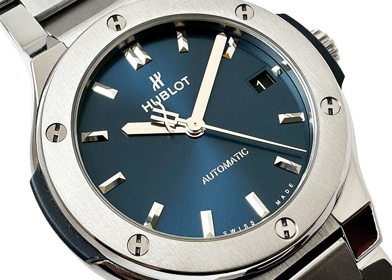 ウブロ - クラシックフュージョン チタニウム ブレスレット | HUBLOT | 568.NX.7170.NX | TI ブルー文字盤 自動巻き ブレスレット | 委託品 | 中古