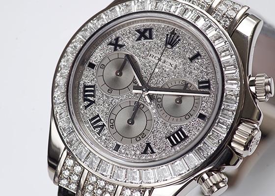 ロレックス - オイスター パーペチュアル コスモグラフ デイトナ ベゼルバゲットダイヤモンド | ROLEX | 116599TBR ZER | WG ダイヤ文字盤 自動巻き レザー | 中古 |