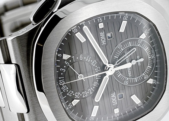パテックフィリップ - ノーチラス トラベルタイム クロノグラフ | PATEK PHILIPPE | 5990/1A-001 | SS 黒文字盤 自動巻き ブレスレット | 中古 |
