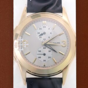 パテックフィリップ - カラトラバ トラベルタイム | PATEK PHILIPPE | 5134J-011 | YG シルバー文字盤 手巻き レザー | レストア | 中古 |
