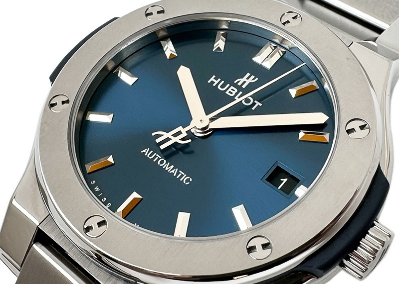 ウブロ - クラシックフュージョン チタニウム ブレスレット | HUBLOT | 568.NX.7170.NX | TI ブルー文字盤 自動巻き ブレスレット | 委託品 | 中古