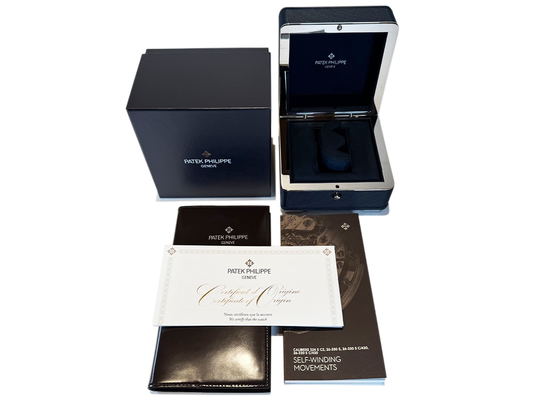 パテックフィリップ - キュビタス | PATEK PHILIPPE | 5821/1A-001 | SS オリーブグリーン文字盤 自動巻き ブレスレット | 中古