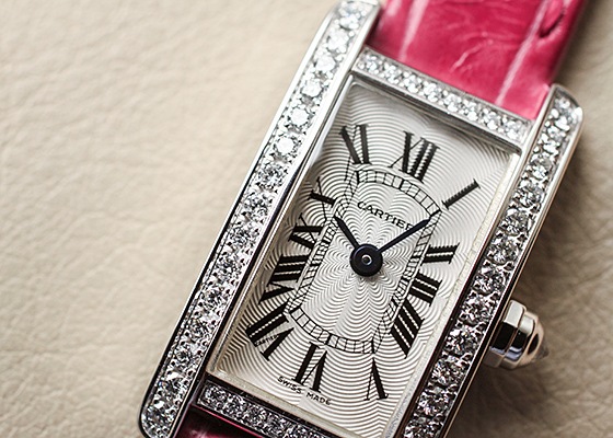 カルティエ - レディース タンクアメリカン ミニ ダイヤモンドベゼル | CARTIER | WB710015 | WG シルバー文字盤 クォーツ レザー