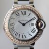 カルティエ - レディース バロンブルー | CARTIER | SM ベゼルダイヤ | WE902079 | PG&SS 白文字盤 クォーツ ブレスレット |