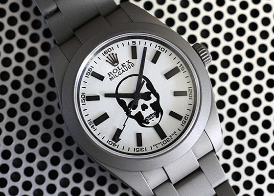 ロレックス - オイスター パーペチュアル ミルガウス MAD XCLUSIVE SERIES | ROLEX | 116400 | SS×DLC 白文字盤 自動巻き ブレスレット | 中古 |