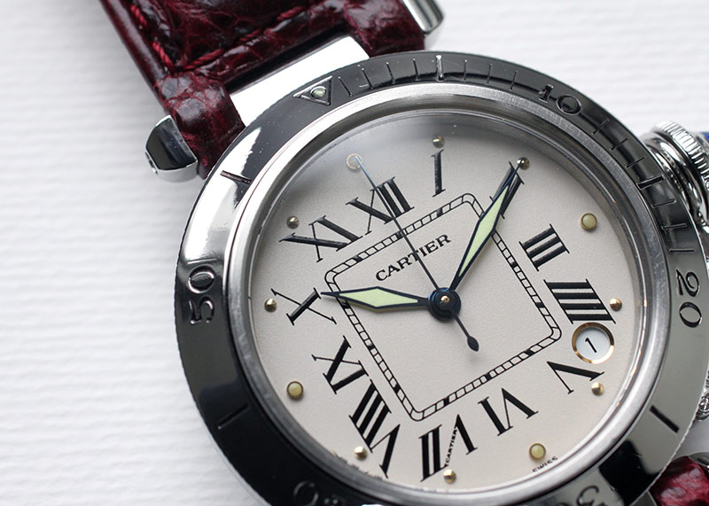 カルティエ - パシャダイバー | CARTIER | 35mm SS アイボリー文字盤 自動巻き レザー | 中古 |