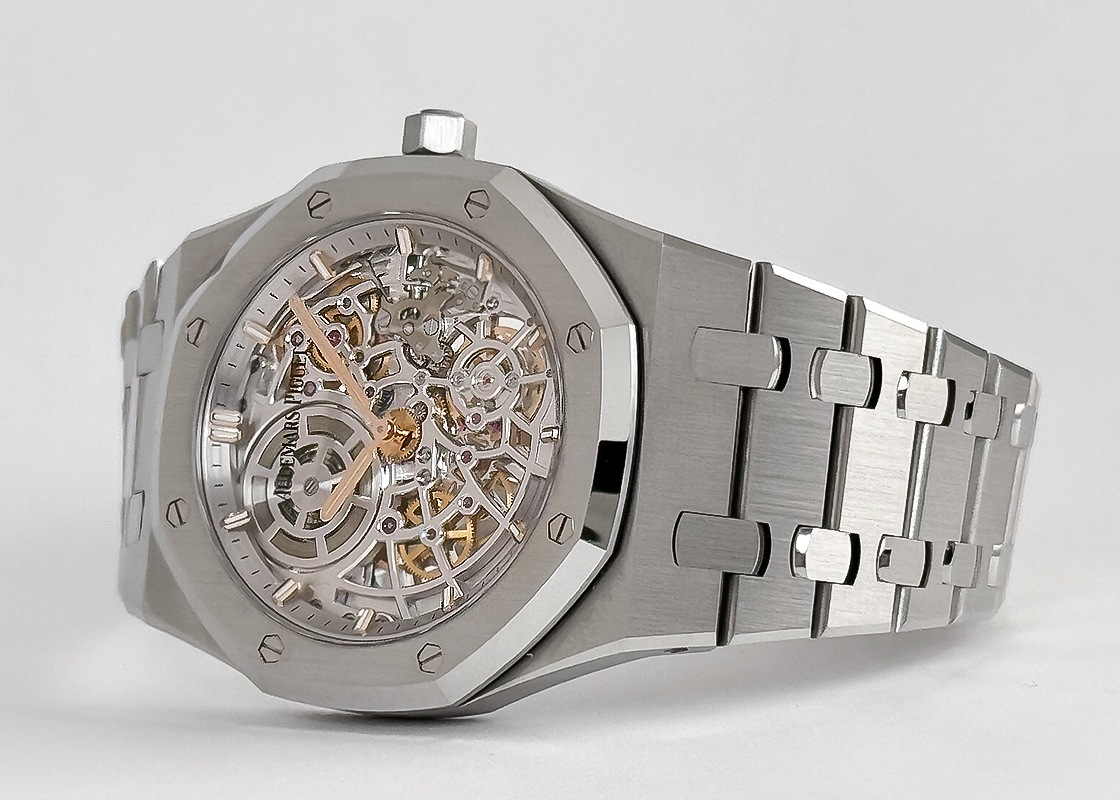 オーデマピゲ - ロイヤルオーク ジャンボ エクストラシン オープンワーク 50周年記念 | AUDEMARS PIGUET | 16204ST.OO.1240ST.01 | SS スケルトン文字盤 自動巻き ブレスレット| 委託品 | 中古