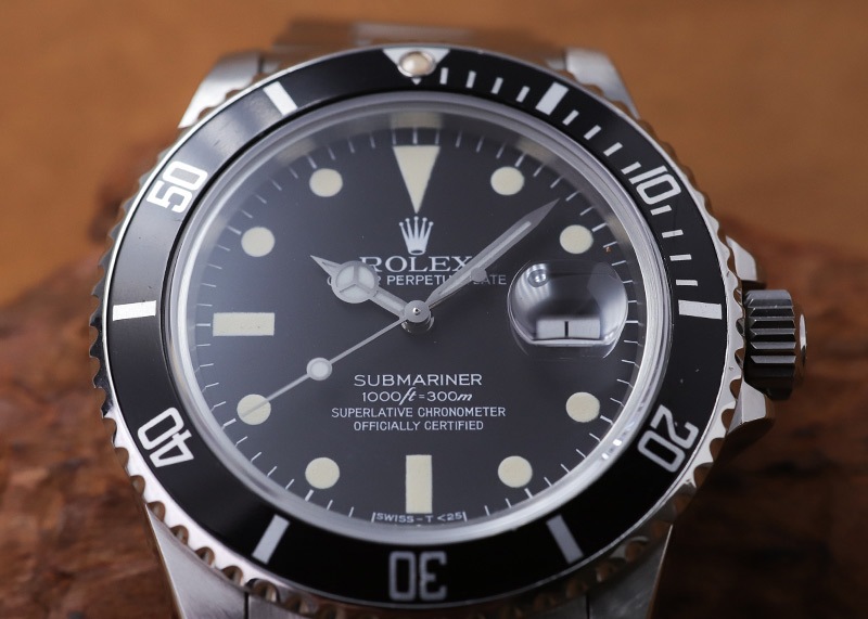ロレックス - サブマリーナー デイト | ROLEX | 16800 | SS 黒文字盤 自動巻き ブレスレット| 1983年製 | リング無し | 中古 |