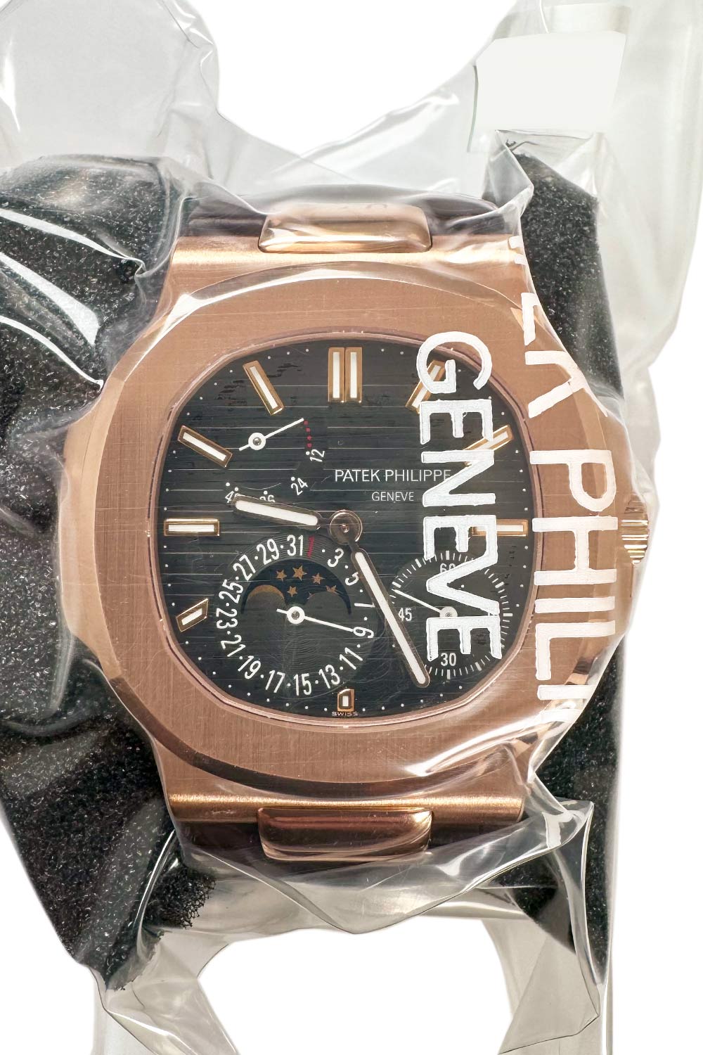 パテックフィリップ - ノーチラス プチコンプリケーション | PATEK PHILIPPE | 5712R-001 | RG ブラウン文字盤 自動巻き レザー | 中古